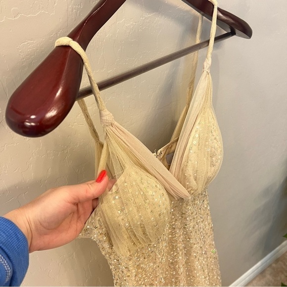 Teri Jon by Rickie Freeman heavily sequinned mermaid style gown, honey beige, 6 - Picture 5 of 16